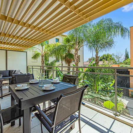 Joli Deux Pieces - Terrasse - Parking - Eb אזה
