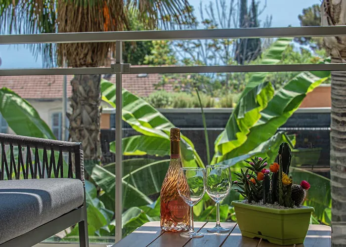 Joli Deux Pieces - Terrasse - Parking - Eb شقة إز