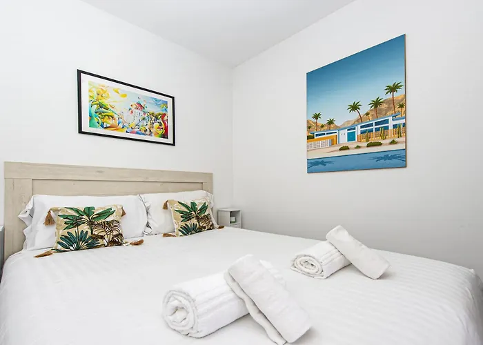 شقة Joli Deux Pieces - Terrasse - Parking - Eb إز