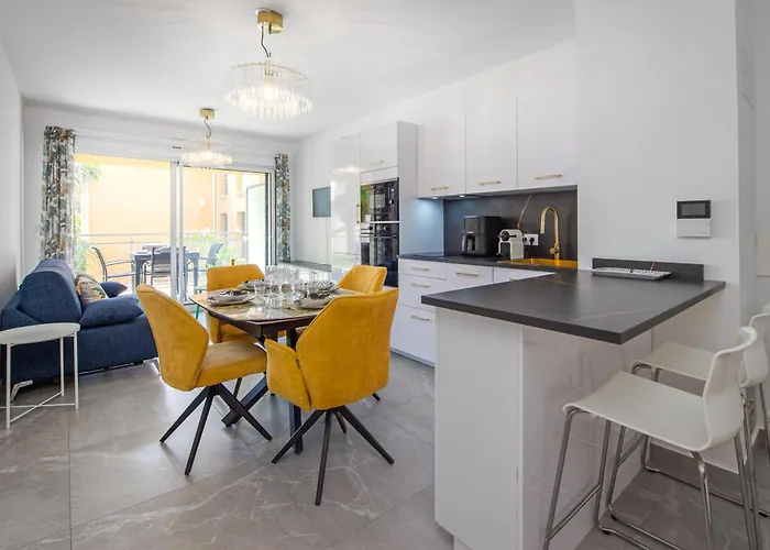 Joli Deux Pieces - Terrasse - Parking - Eb شقة