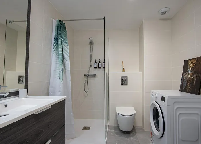 Joli Deux Pieces - Terrasse - Parking - Eb * إز