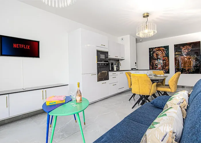 شقة Joli Deux Pieces - Terrasse - Parking - Eb إز